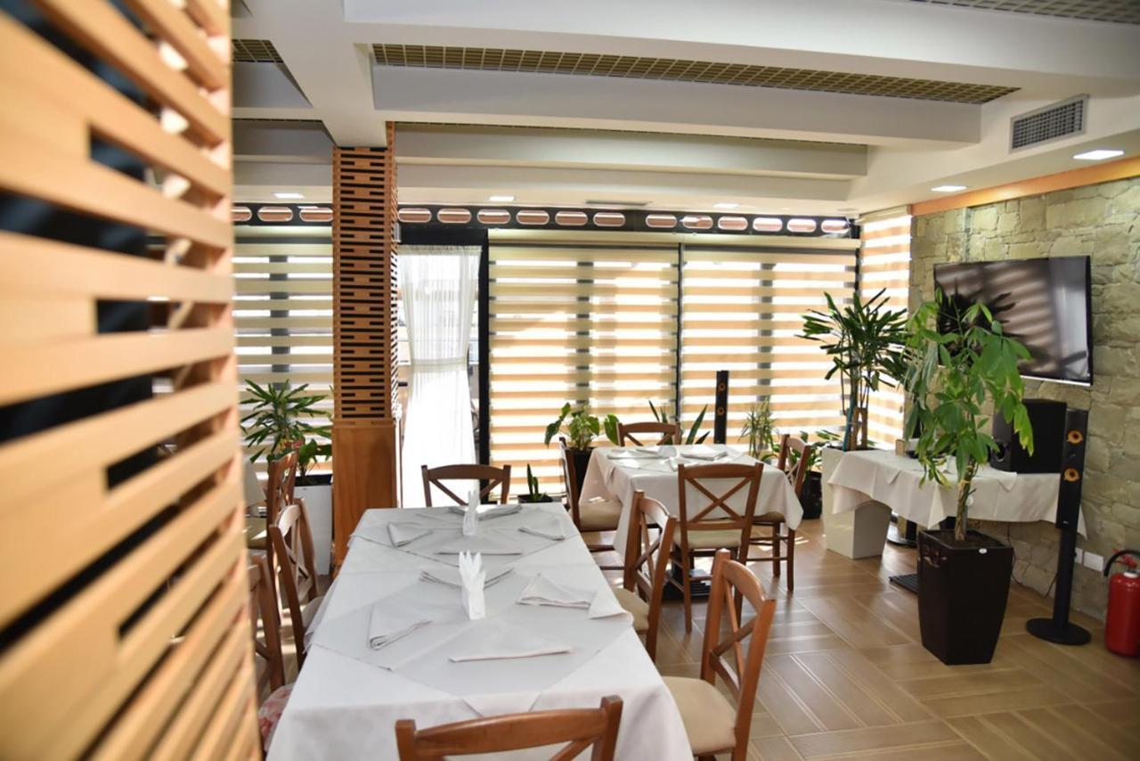 דורס Hotel Imperiale מראה חיצוני תמונה