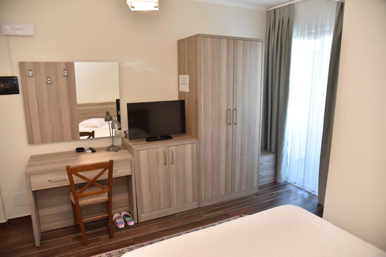 דורס Hotel Imperiale מראה חיצוני תמונה